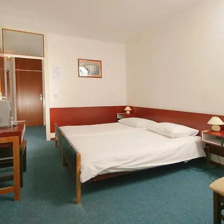 Medena Budget Hotel